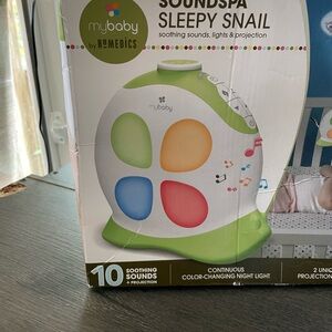 SoundSpa Sleepy Snail - Green and Multicolor